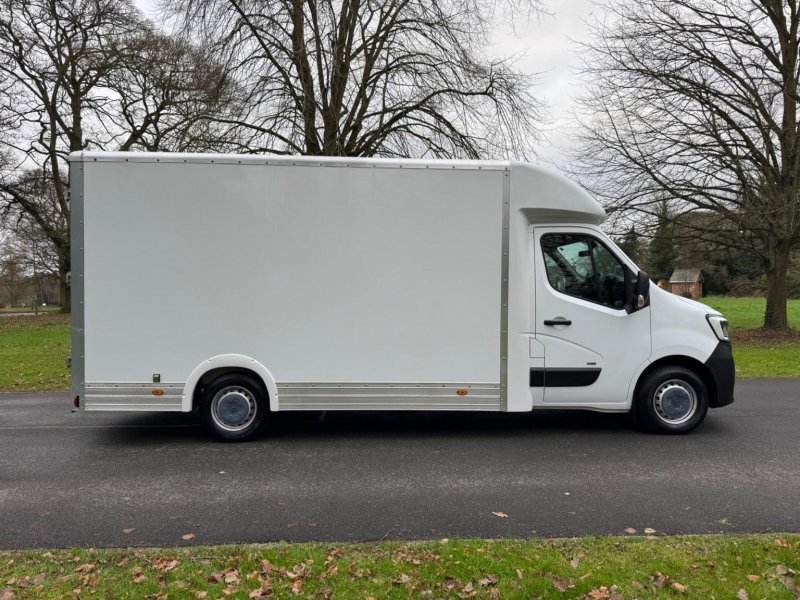 RENAULT MASTER